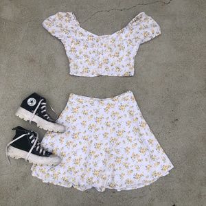 Hollister cropped blouse and mini skirt